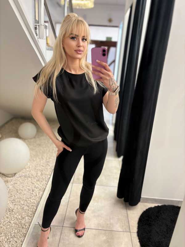 MD292 Elegancka Bluzka z Bawełny z Gumką Czarna