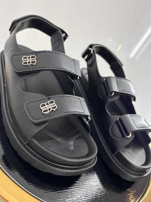 B536 Sandały Czarne na Rzepy