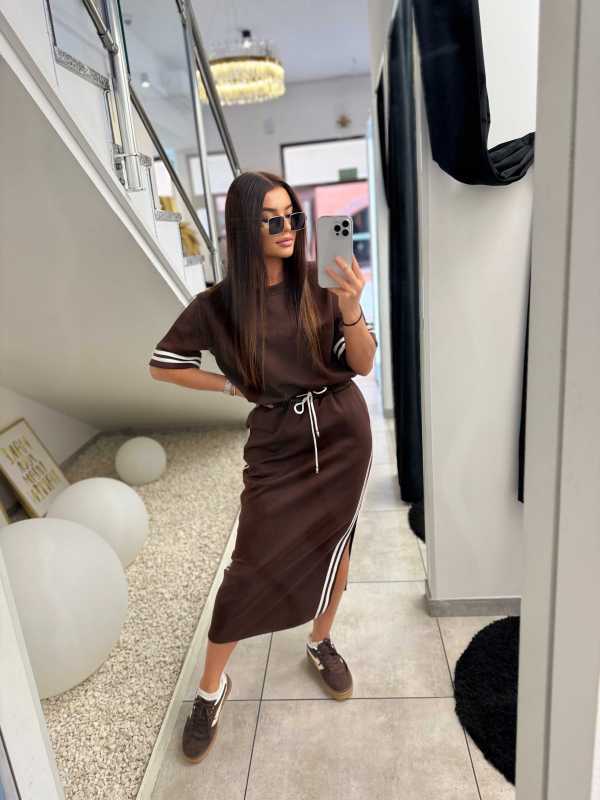 NB644 Komplet Masełkowy ze Spódnicą Czekolada