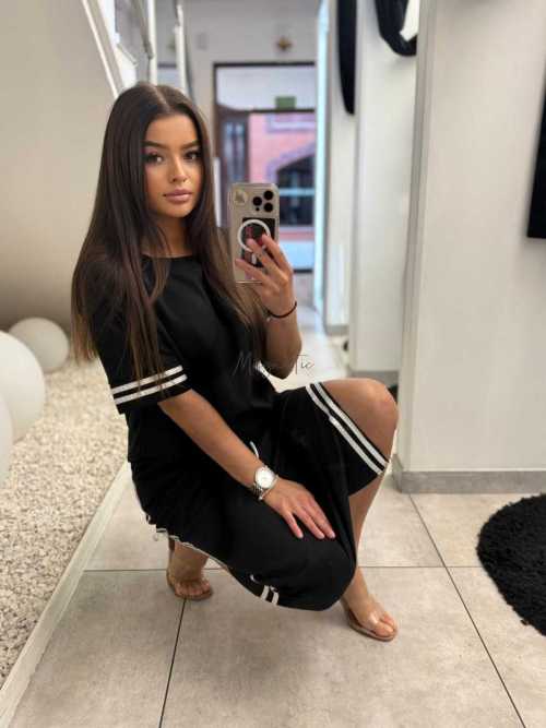 NB644 Komplet Masełkowy ze Spódnicą Czarny