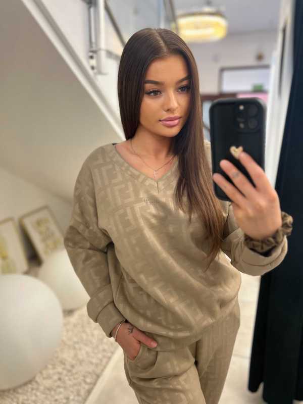 NB683 Komplet Dresowy Masełkowy Wytłaczany Mocca