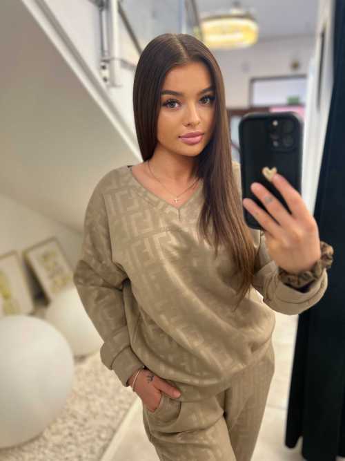 NB683 Komplet Dresowy Masełkowy Wytłaczany Mocca