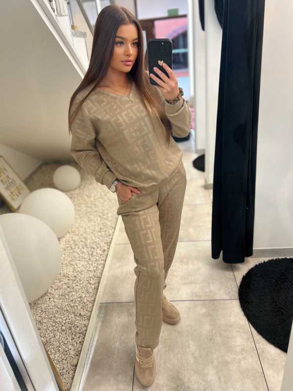 NB683 Komplet Dresowy Masełkowy Wytłaczany Mocca