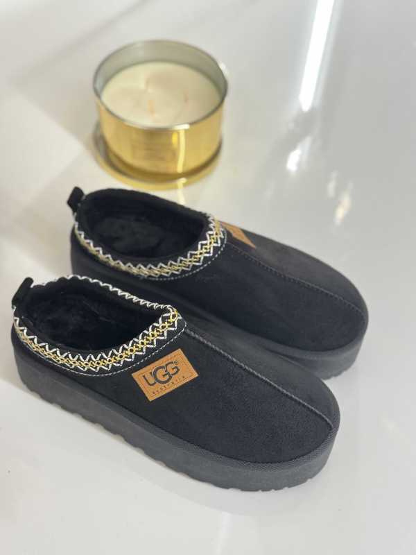 L725 Wsuwane Śniegowce Damskie Clogs Ocieplane Kożuszkiem Czarne