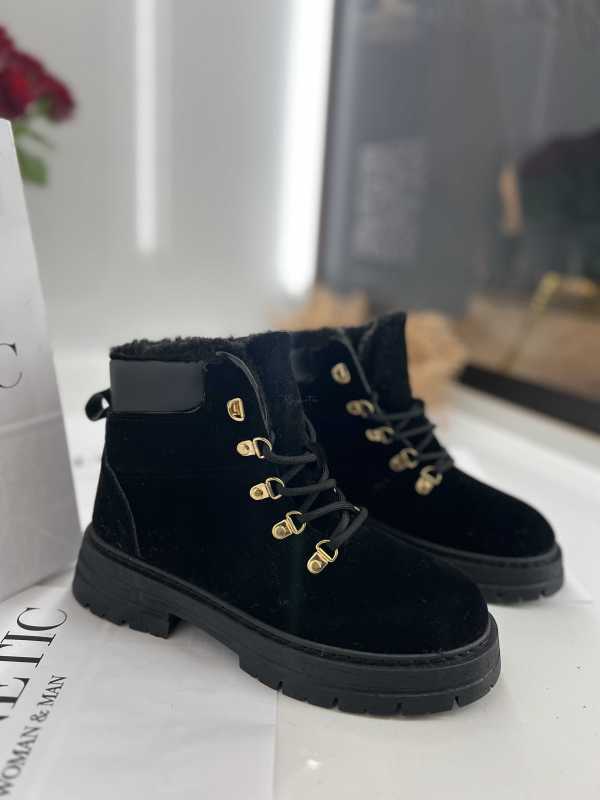 B812 Botki Śniegowce Damskie Ocieplane Sznurowane Czarne