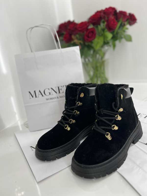 B812 Botki Śniegowce Damskie Ocieplane Sznurowane Czarne