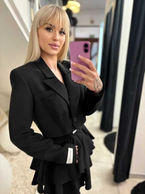 ML975 Spódnico-spodenki Falbanki Milla Czarne