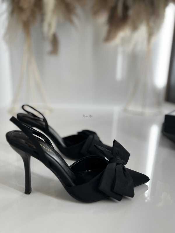 B031 Czarne Sandały na Szpilce z Kokardą