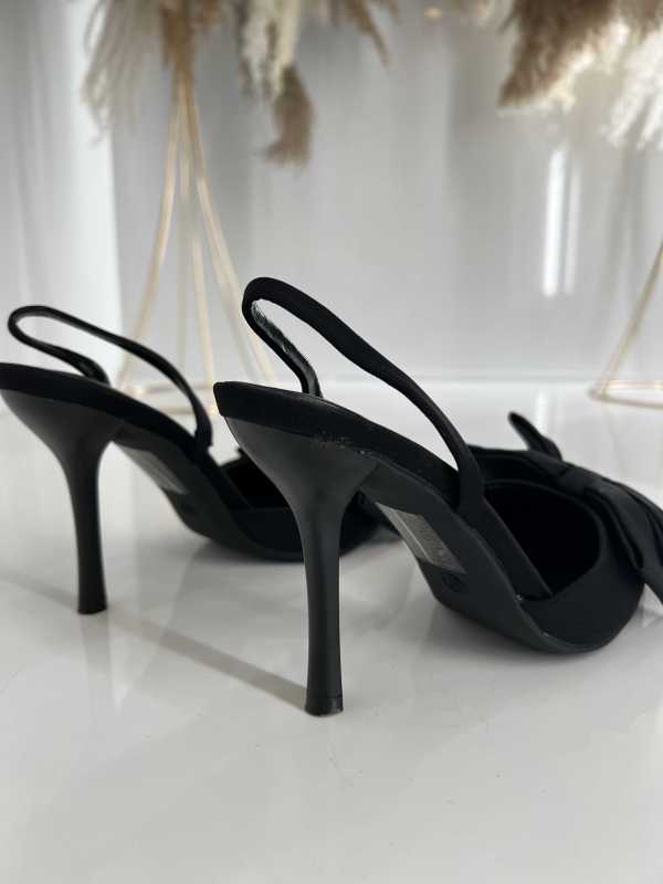 B031 Czarne Sandały na Szpilce z Kokardą