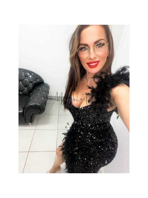 AD113 Sukienka Maxi Million Dollar Czarna