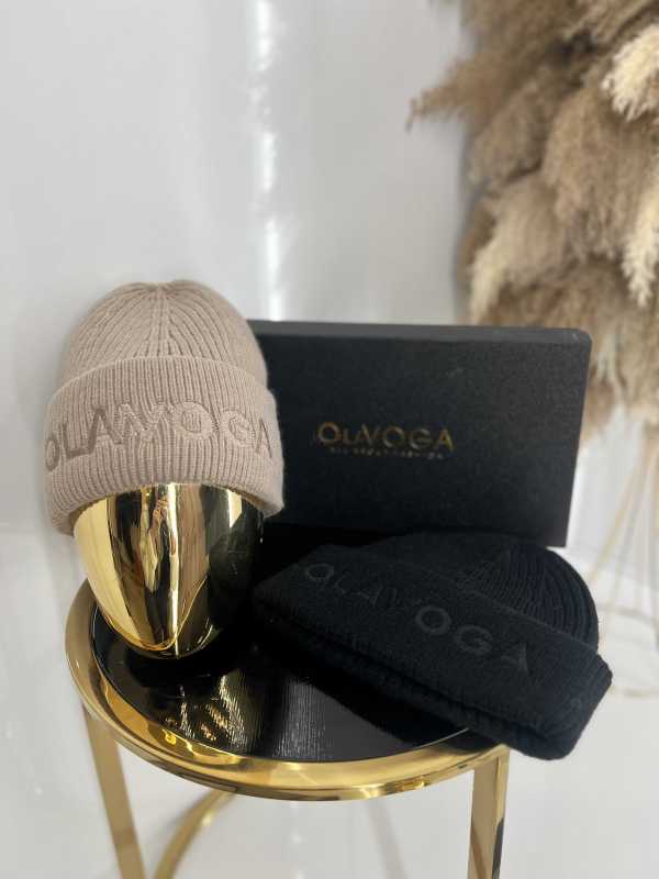 OLV870 Czapka Ciepła Czarna Ola Voga