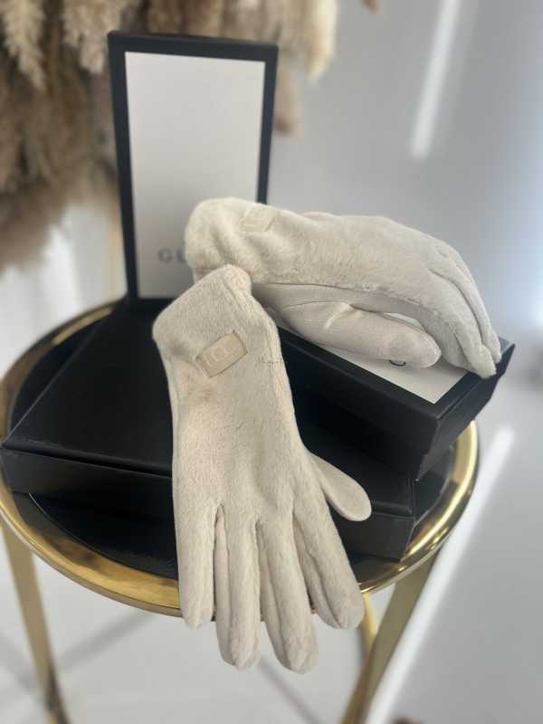 NB037 Rękawiczki Zimowe UGC Polar/Misiu Ecru