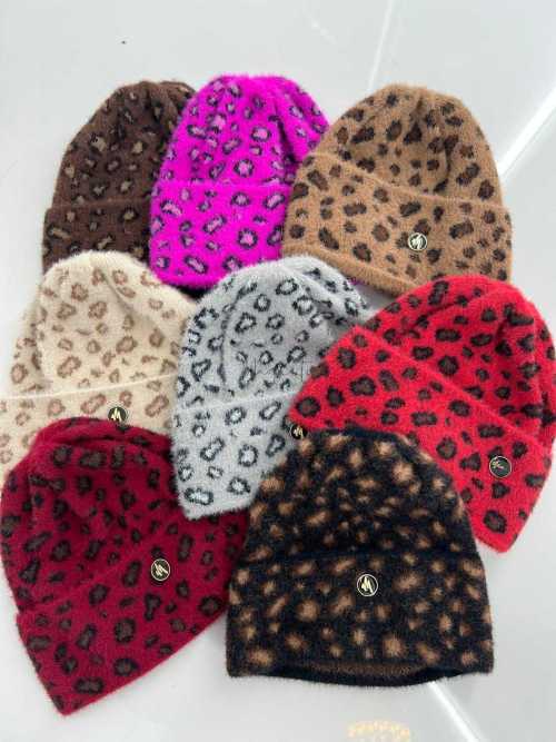 C923 Czapka W Panterkę Szara