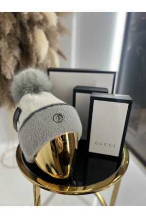 C017 Czapka Z Pomponem Gładka Szara