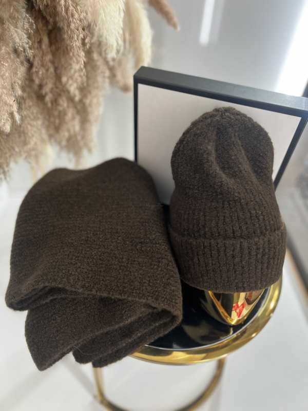 C041 Komplet Czapka + Szaliki Akryl Moher Czekoladowy