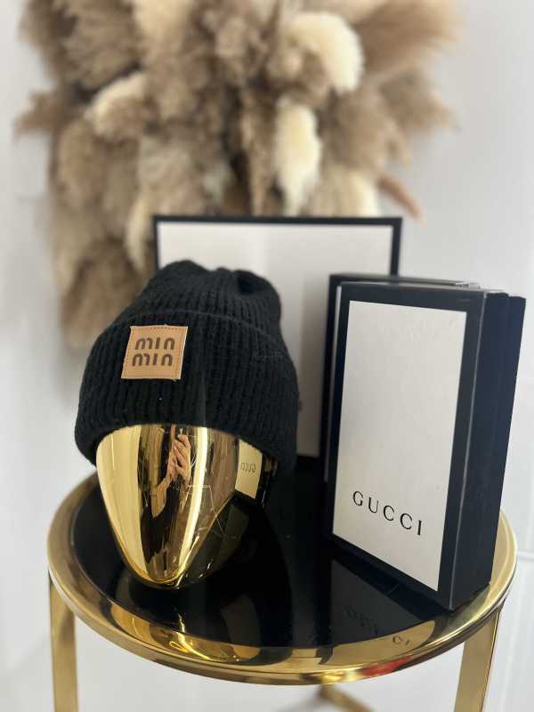 C405 Czapka Damska Zimowa Czarna