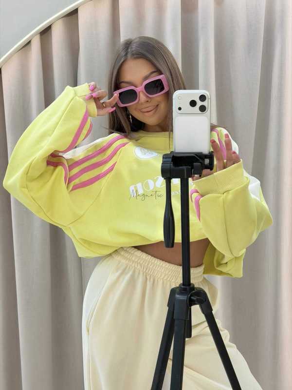 MM130 Komplet Dresowy Mia Maison Pastel Żółto-Beżowy