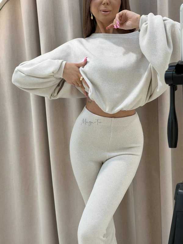 MM135 Komplet Mia Maison z Dzianiny Tabbo Beżowy