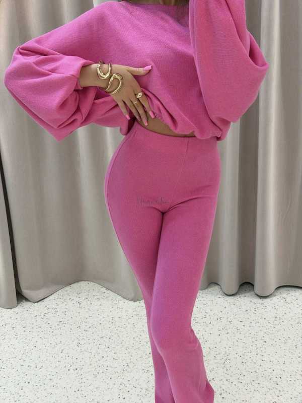 MM135 Komplet Mia Maison z Dzianiny Tabbo Różowy