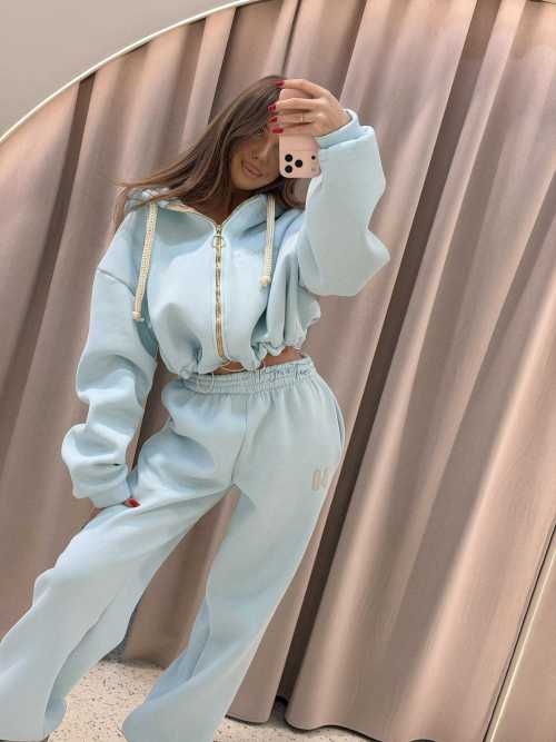 MM858 Komplet Dresowy Airport Mia Maison z Opaską 3w1 Błękitny