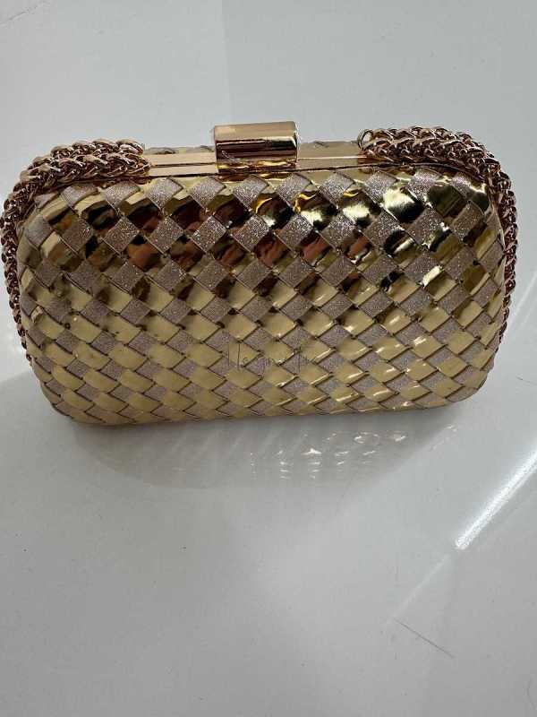 T106 Torebka Wizytowa Puzderko  Złota Łańcuszek