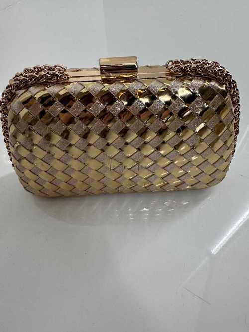 T106 Torebka Wizytowa Puzderko  Złota Łańcuszek