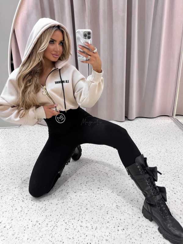 LM133 Legginsy La Monne Bella Prążek Czarne + Haft