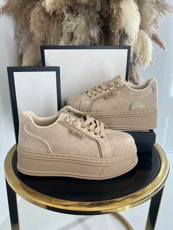 B157 Buty Sneakersy Damskie Zamszowe  Beżowe