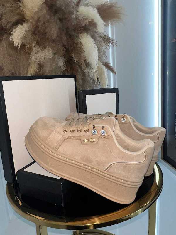 B157 Sneakersy Damskie Beżowe Na Platformie – Modne Buty Sportowe z Cyrkoniami i Złotymi Dodatkami, Ekoskóra Zamszowa