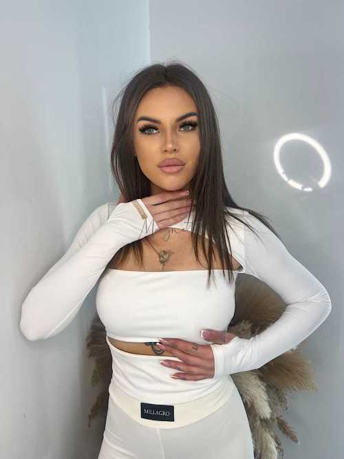 ML137 Bluzka Millagro Wycięta Biała