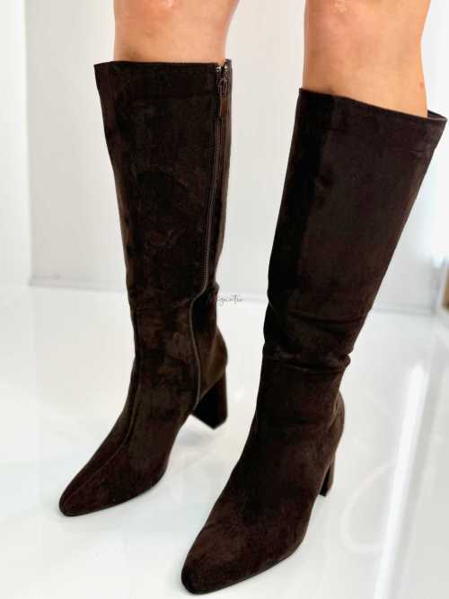 B704 Buty Kozaki Damskie Zamszowe Obsas Słupek Czekolada