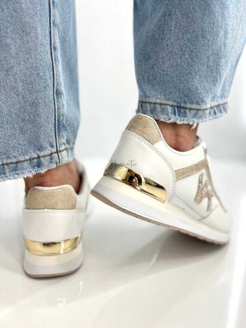 B205 Sneakersy Damskie Białe Adidasy Modne Buty Sportowe Złote Dodatki