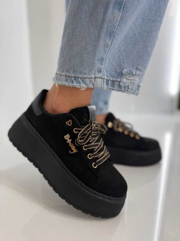 B204 Sneakersy Damskie Na Platformie – Modne Buty Sportowe z Cyrkoniami i Złotymi Dodatkami Ekoskóra Zamszowa Czarne