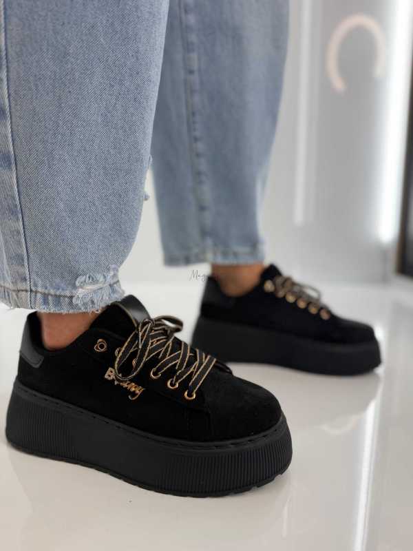 B204 Sneakersy Damskie Na Platformie – Modne Buty Sportowe z Cyrkoniami i Złotymi Dodatkami Ekoskóra Zamszowa Czarne