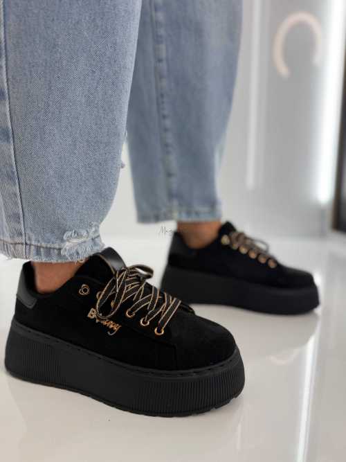 B204 Sneakersy Damskie Na Platformie – Modne Buty Sportowe z Cyrkoniami i Złotymi Dodatkami Ekoskóra Zamszowa Czarne