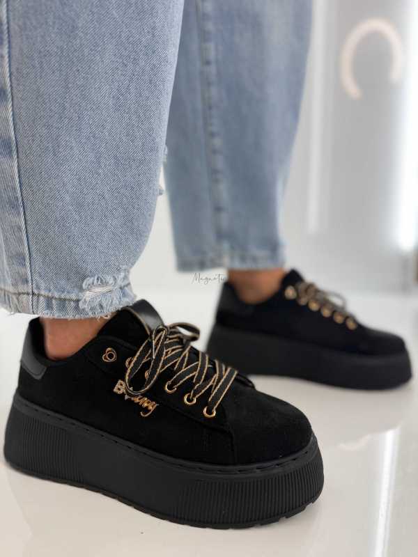 B204 Sneakersy Damskie Na Platformie – Modne Buty Sportowe z Cyrkoniami i Złotymi Dodatkami Ekoskóra Zamszowa Czarne