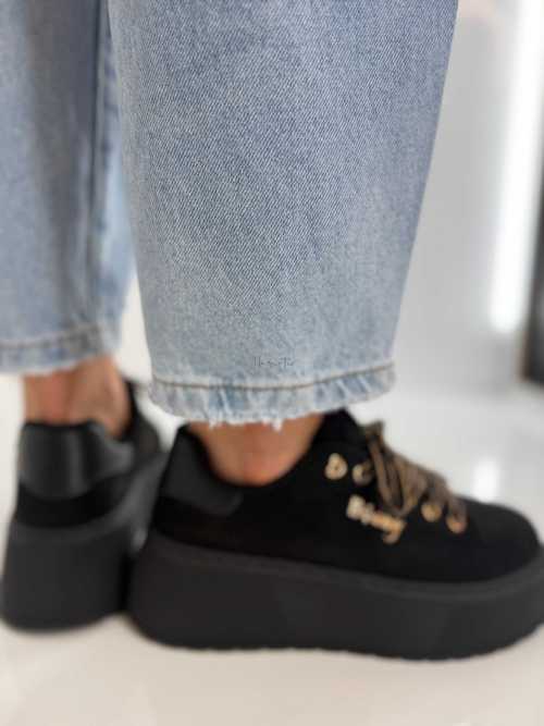 B204 Sneakersy Damskie Na Platformie – Modne Buty Sportowe z Cyrkoniami i Złotymi Dodatkami Ekoskóra Zamszowa Czarne