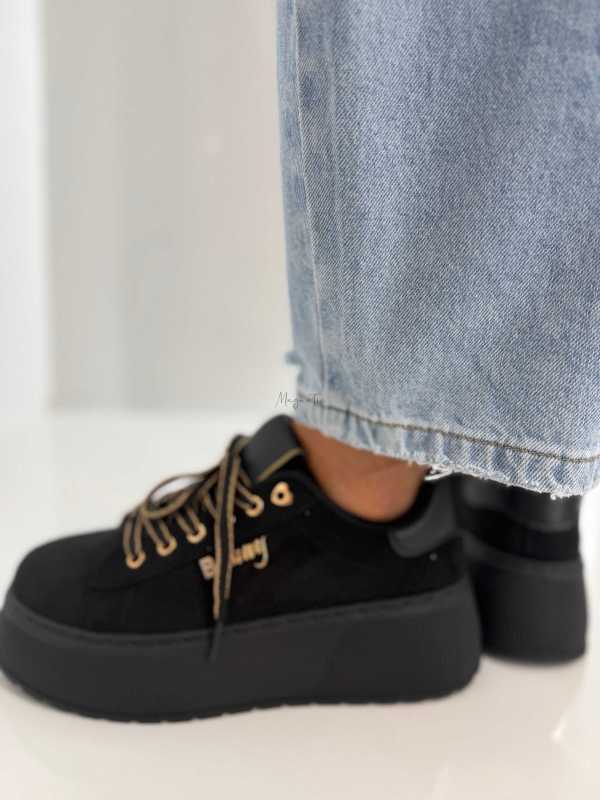 B204 Sneakersy Damskie Na Platformie – Modne Buty Sportowe z Cyrkoniami i Złotymi Dodatkami Ekoskóra Zamszowa Czarne
