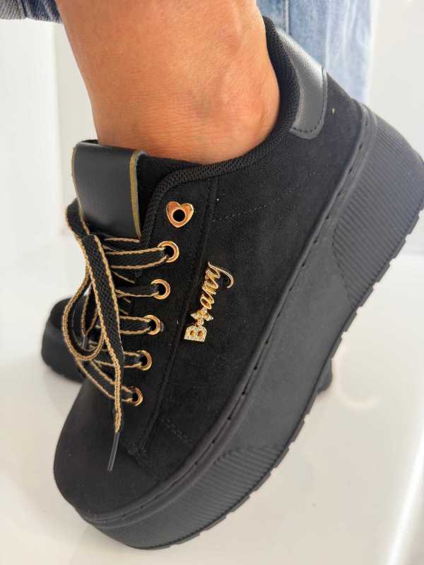 B204 Sneakersy Damskie Na Platformie – Modne Buty Sportowe z Cyrkoniami i Złotymi Dodatkami Ekoskóra Zamszowa Czarne