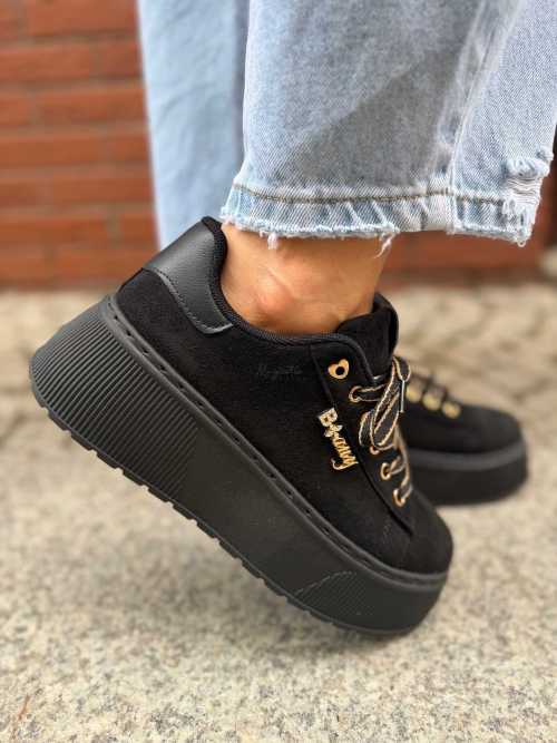 B204 Sneakersy Damskie Na Platformie – Modne Buty Sportowe z Cyrkoniami i Złotymi Dodatkami Ekoskóra Zamszowa Czarne