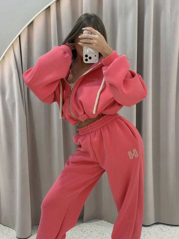 MM858 Komplet Dresowy Damski Sportowy Airport Mia Maison  Koral