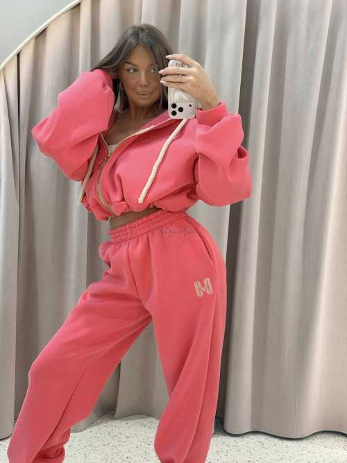 MM858 Komplet Dresowy Damski Sportowy Airport Mia Maison  Koral