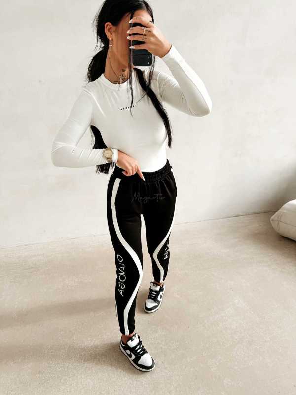 OLV244 Bluzka damska OLAVOGA FERON ecru