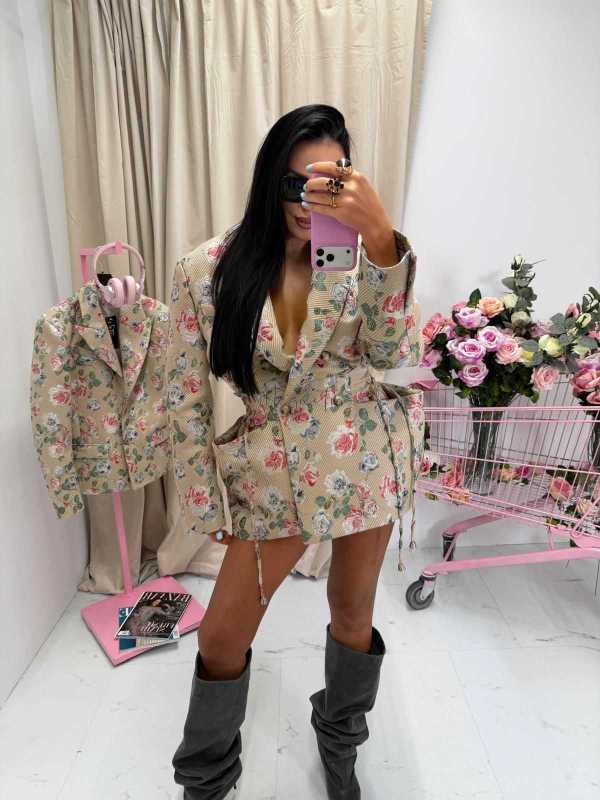 LM233 Marynarka Damska Żakardowa Premium Rosalia Flowers La Milla