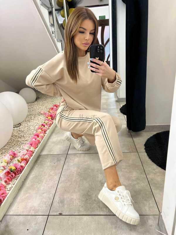 NB202 Komplet Dresowy Damski Masełkowy Szeroka Nogawka Lampasy Beżowy