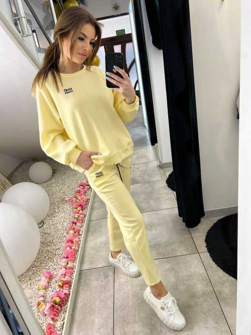 NB200 Komplet Dresowy  Damski Masełkowy Min Min Żółty
