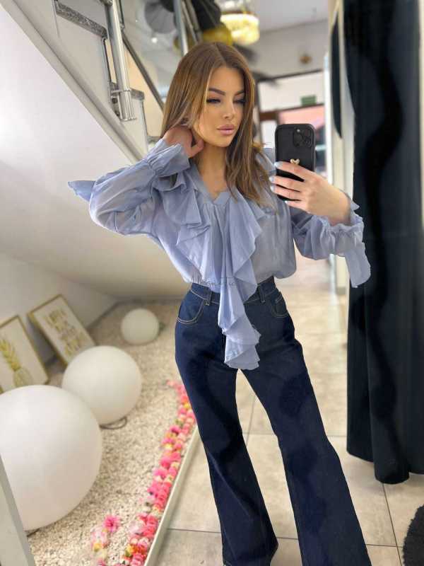 NB220 Elegancka Koszula z dekoltem i falbanami Niebieska