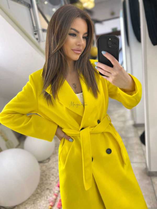 NB215 Elegancki Płaszcz Wiosenny z paskiem Żółty