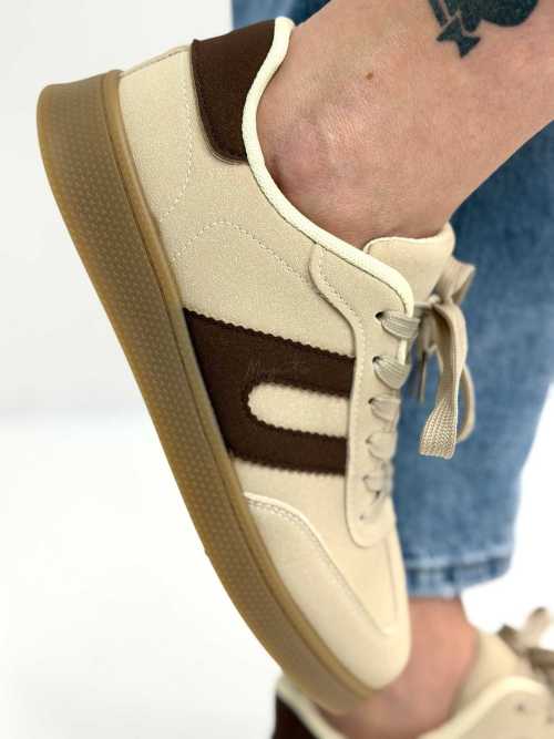 B319 Sneakersy Damskie Trampki W Stylu Retro– Modne Buty Sportowe z Paskami Ekoskóra Beż + Brąz