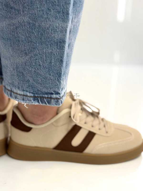 B319 Sneakersy Damskie Trampki W Stylu Retro– Modne Buty Sportowe z Paskami Ekoskóra Beż + Brąz